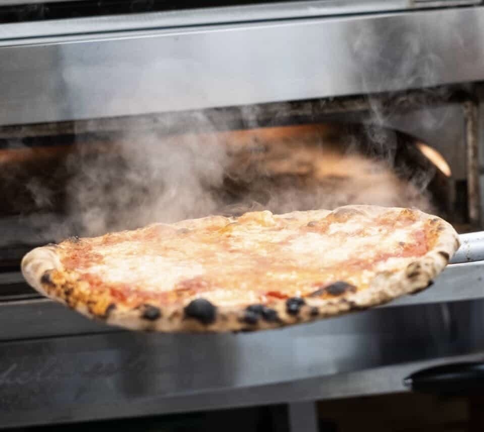 Burrata Parma Ham pizza